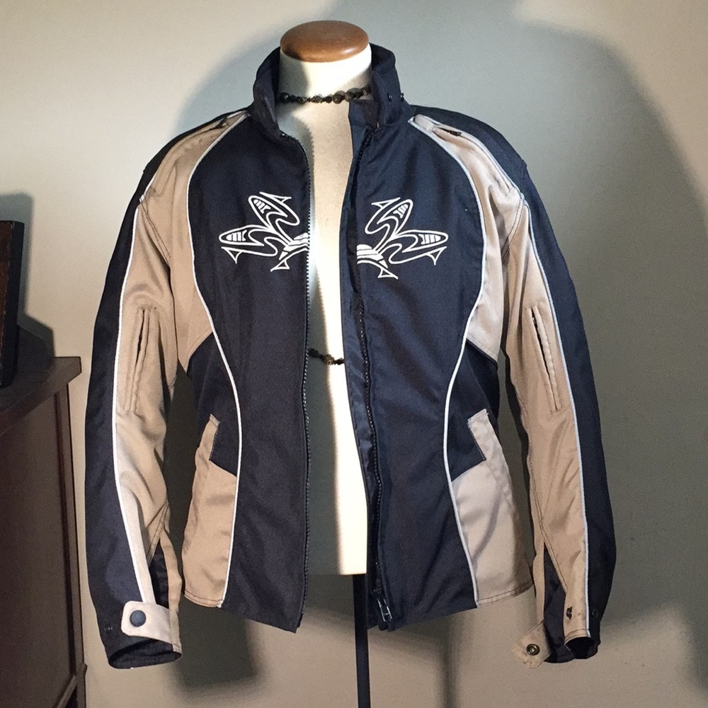 Motorcycle jacket